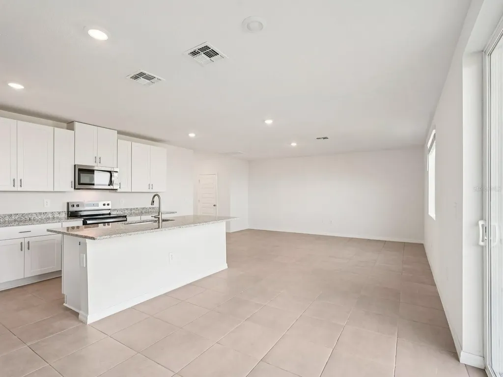 13613 Shellmore Avenue Palmetto FL 34221
