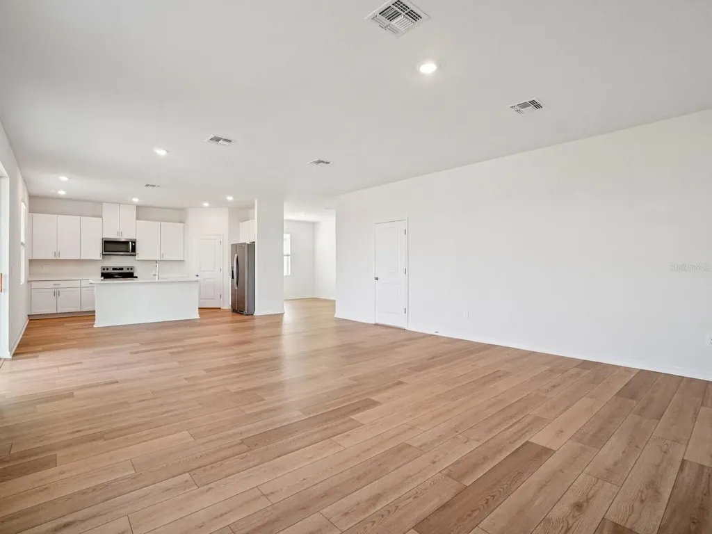 1834 Coolridge Place Zephyrhills FL 33541