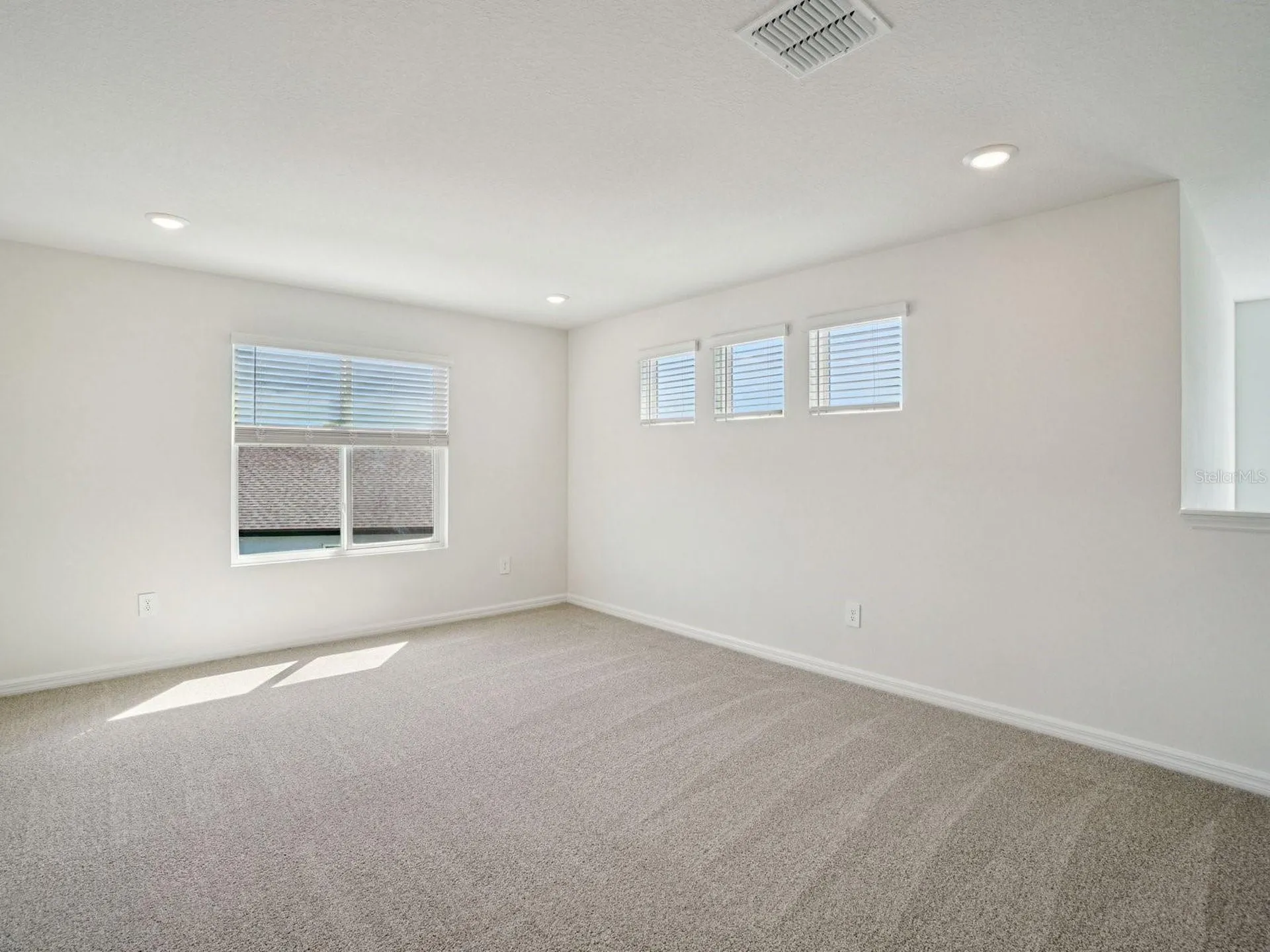 1834 Coolridge Place Zephyrhills FL 33541