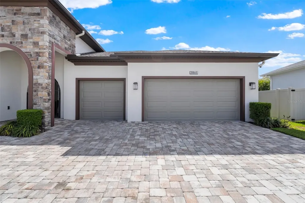 31865 Tortuga Shore Loop Wesley Chapel FL 33545