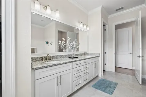 31865 Tortuga Shore Loop Wesley Chapel FL 33545