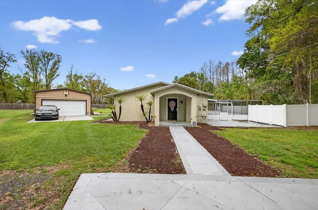19514 N Dale Mabry Highway Lutz FL 33548