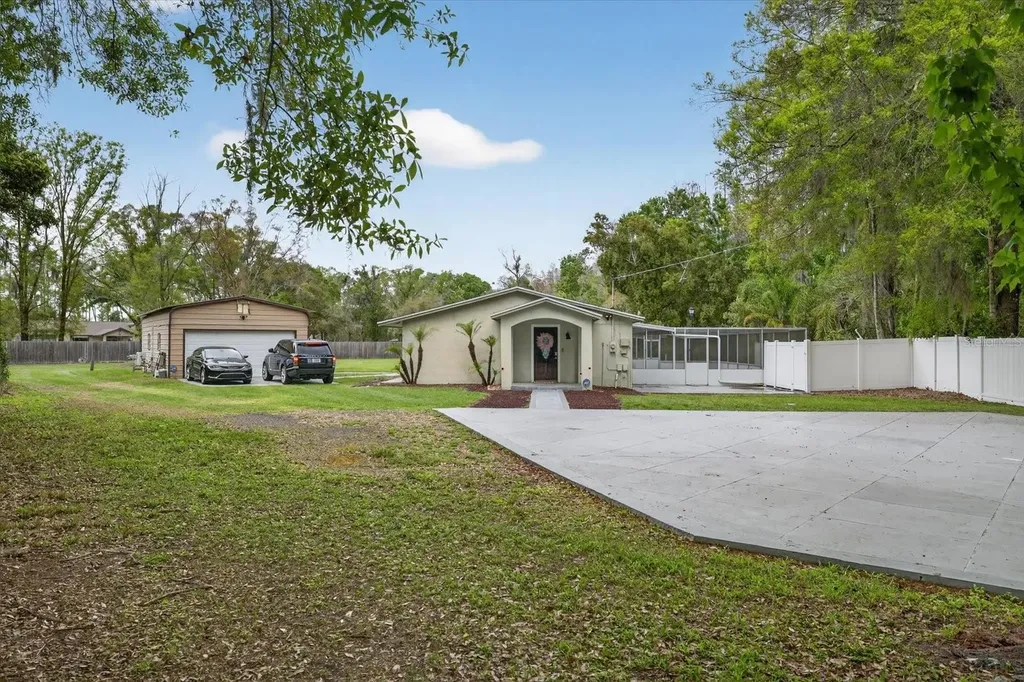 19514 N Dale Mabry Highway Lutz FL 33548