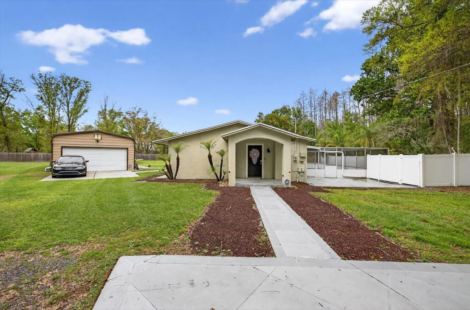 19514 N Dale Mabry Highway Lutz FL 33548