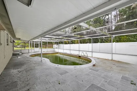 19514 N Dale Mabry Highway Lutz FL 33548