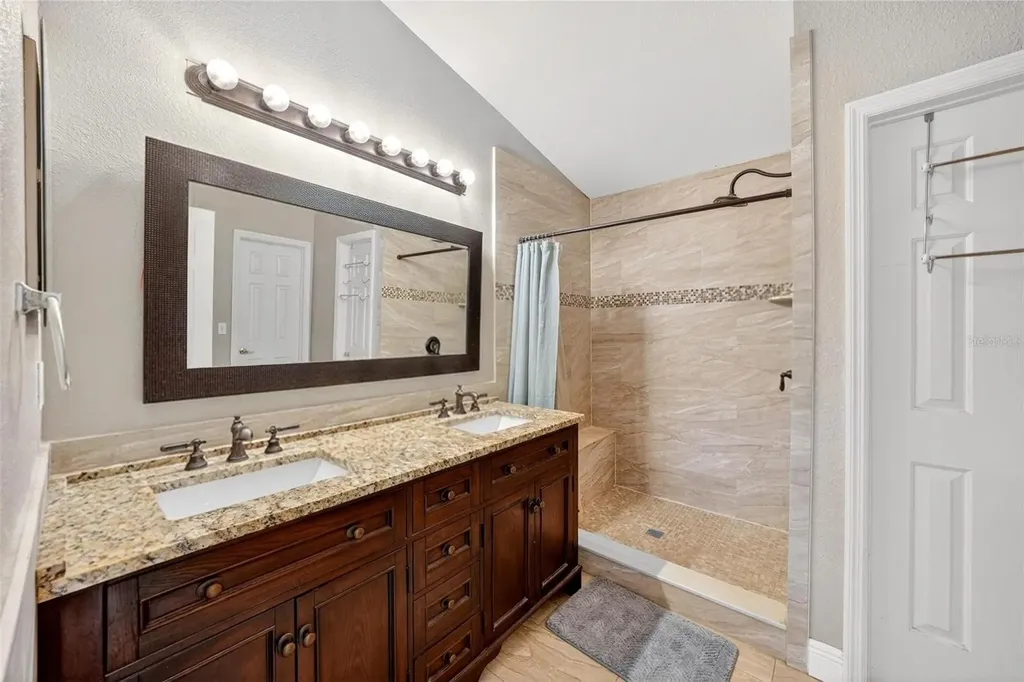 203 Ashley Loop Davenport FL 33837