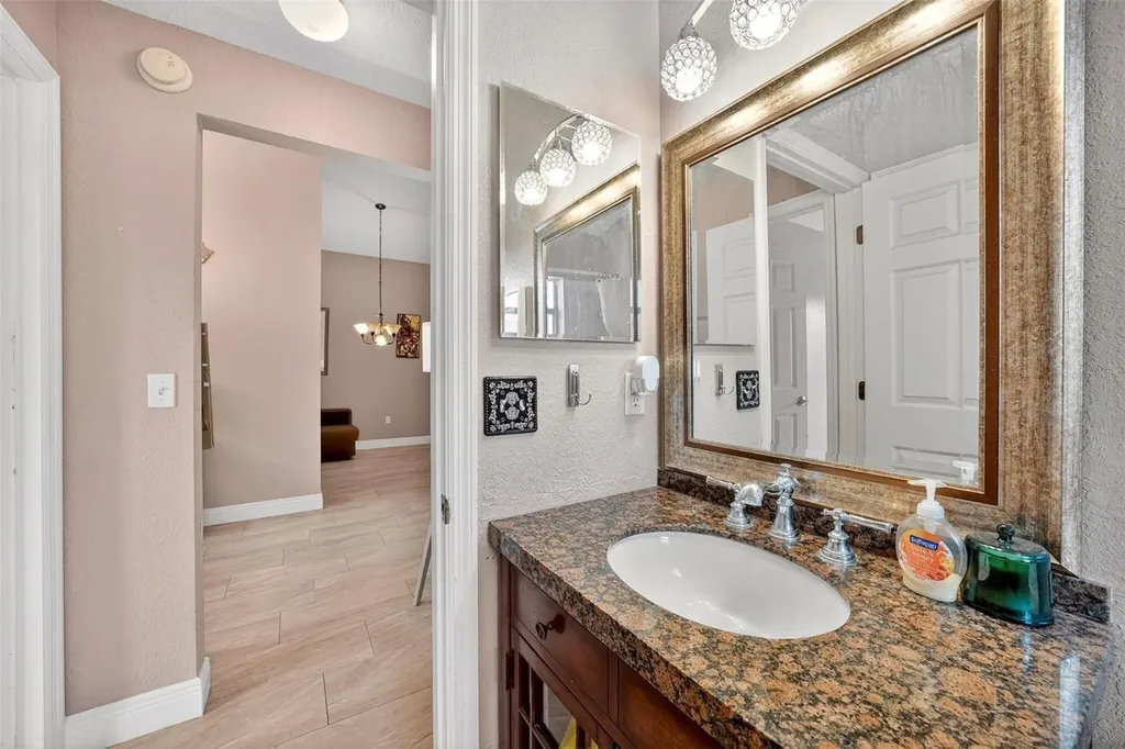 203 Ashley Loop Davenport FL 33837