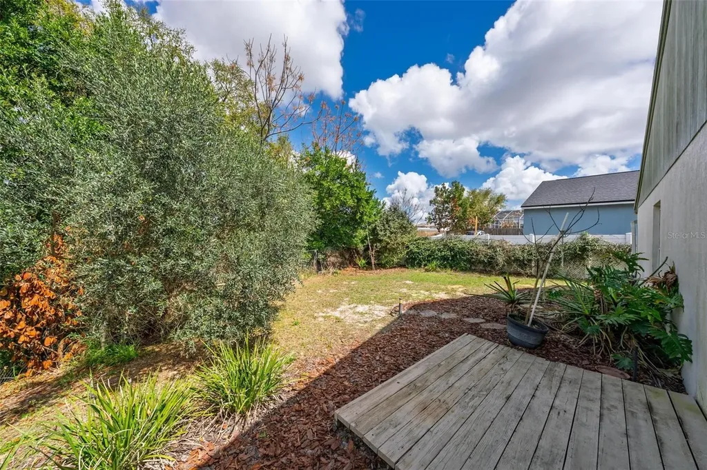 203 Ashley Loop Davenport FL 33837
