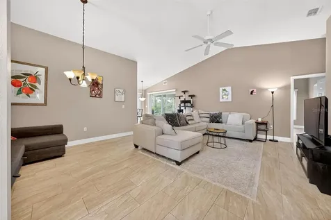 203 Ashley Loop Davenport FL 33837