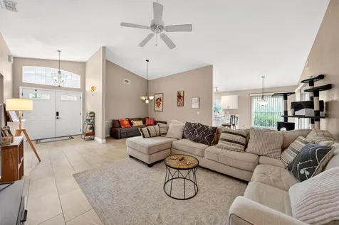 203 Ashley Loop Davenport FL 33837