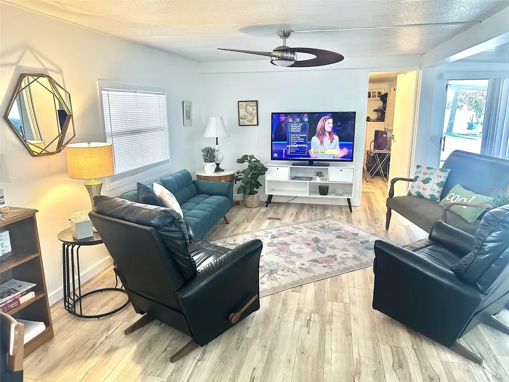 9790 66th Street N Pinellas Park FL 33782