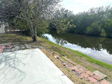 9790 66th Street N Pinellas Park FL 33782