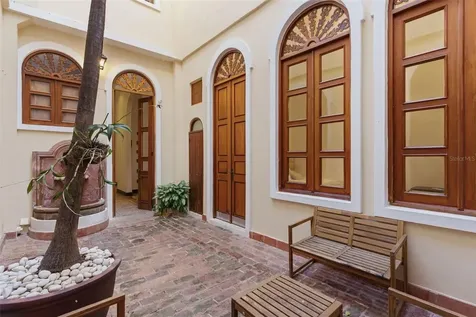 65 Calle San Francisco Old San Juan PR 00901