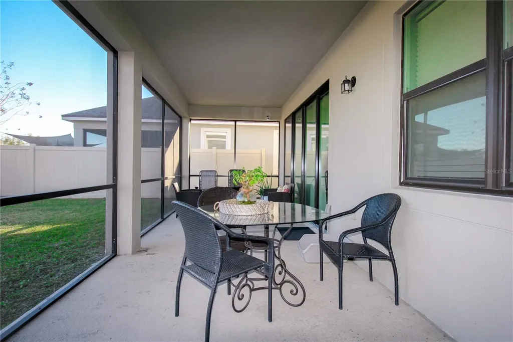 2280 Avian Loop Kissimmee FL 34741