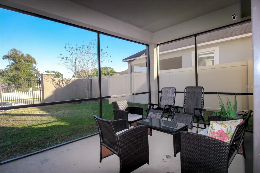 2280 Avian Loop Kissimmee FL 34741