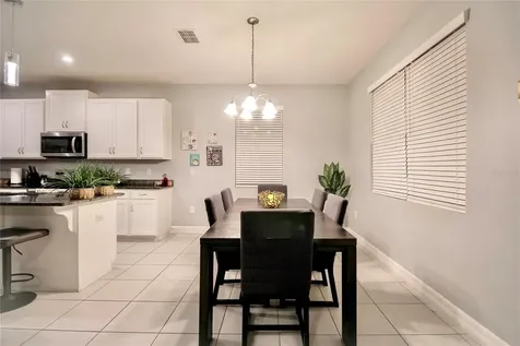 2280 Avian Loop Kissimmee FL 34741