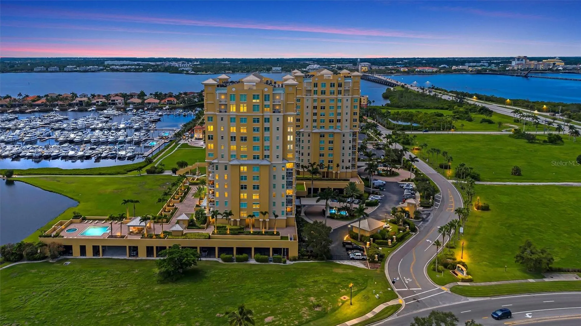 140 Riviera Dunes Way Palmetto FL 34221