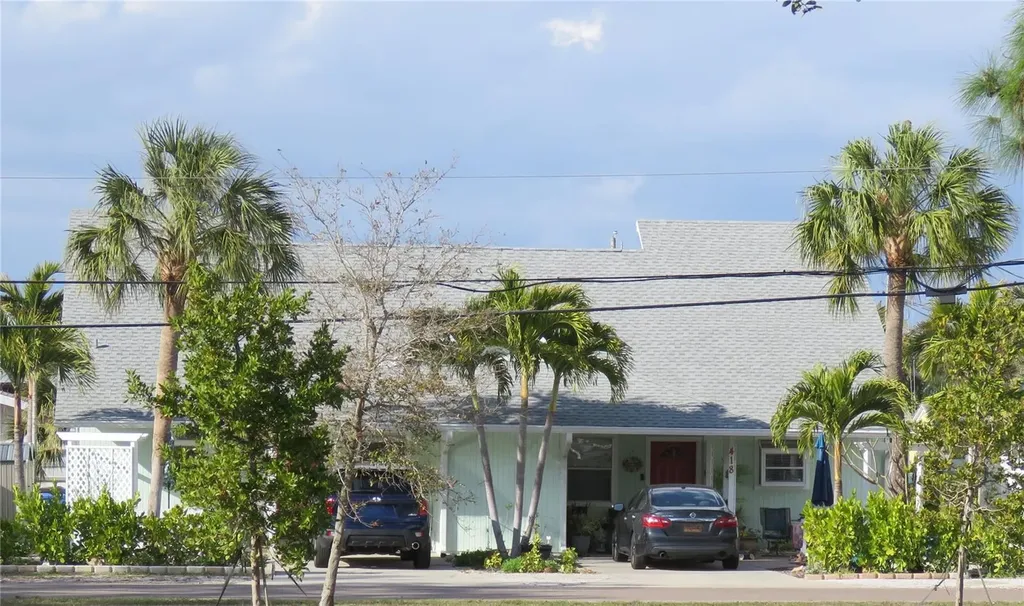 418 Narvaezi Street Venice FL 34285