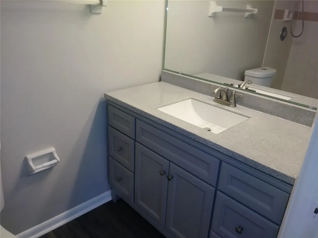 418 Narvaezi Street Venice FL 34285