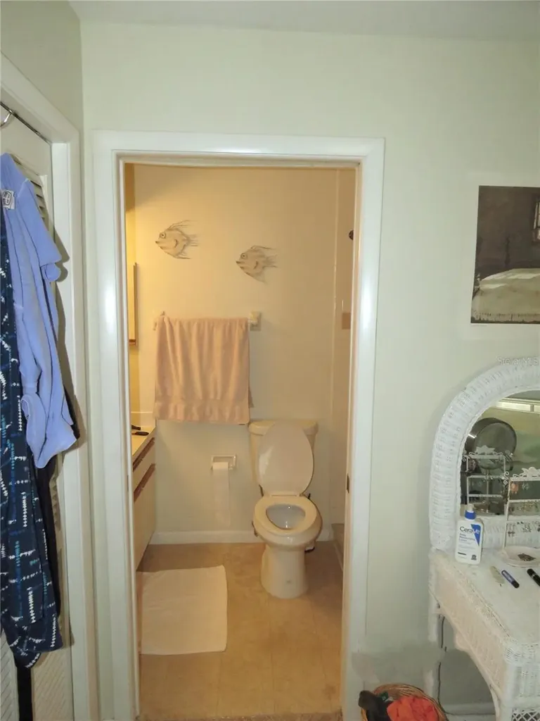 418 Narvaezi Street Venice FL 34285