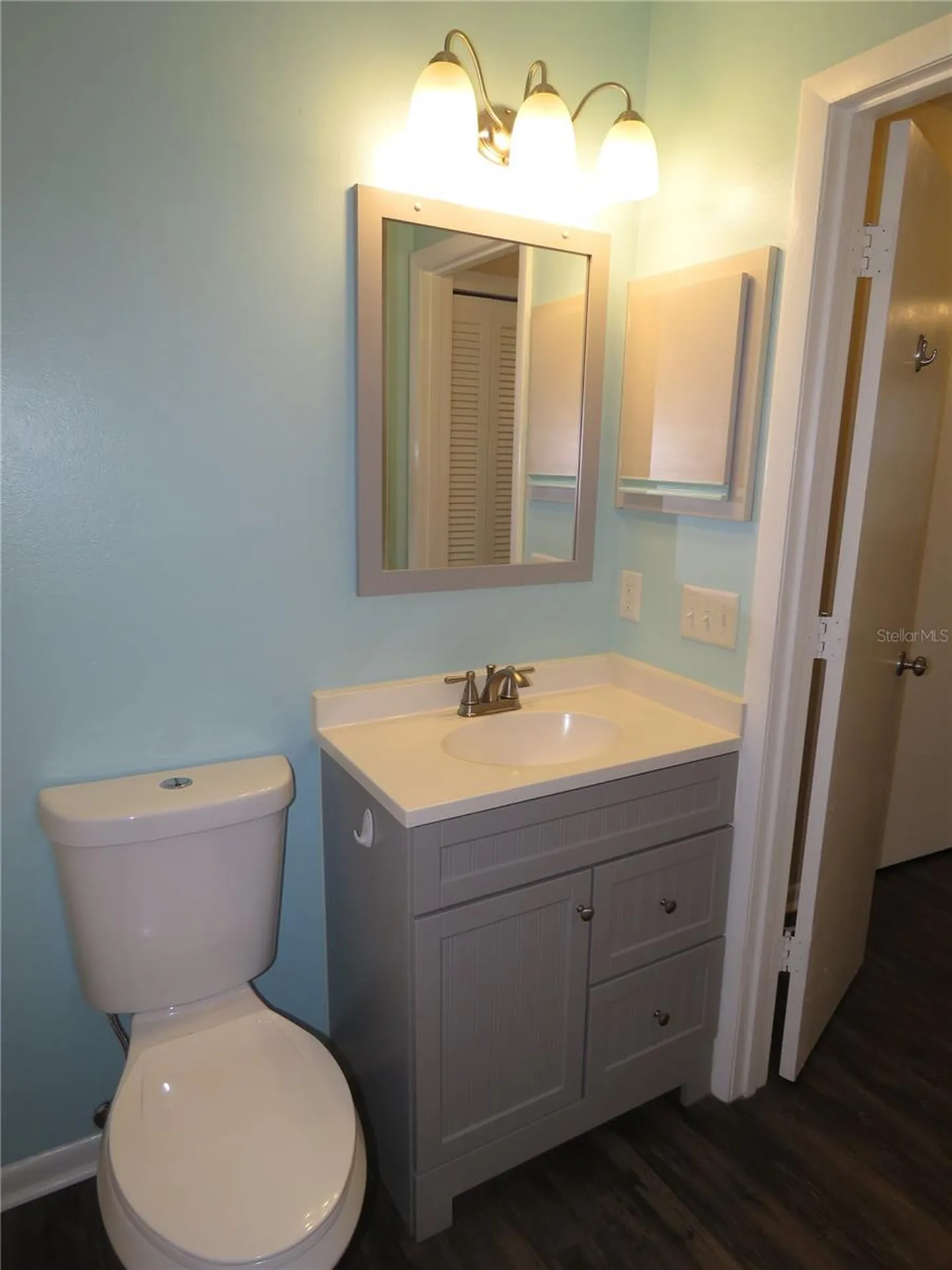 418 Narvaezi Street Venice FL 34285