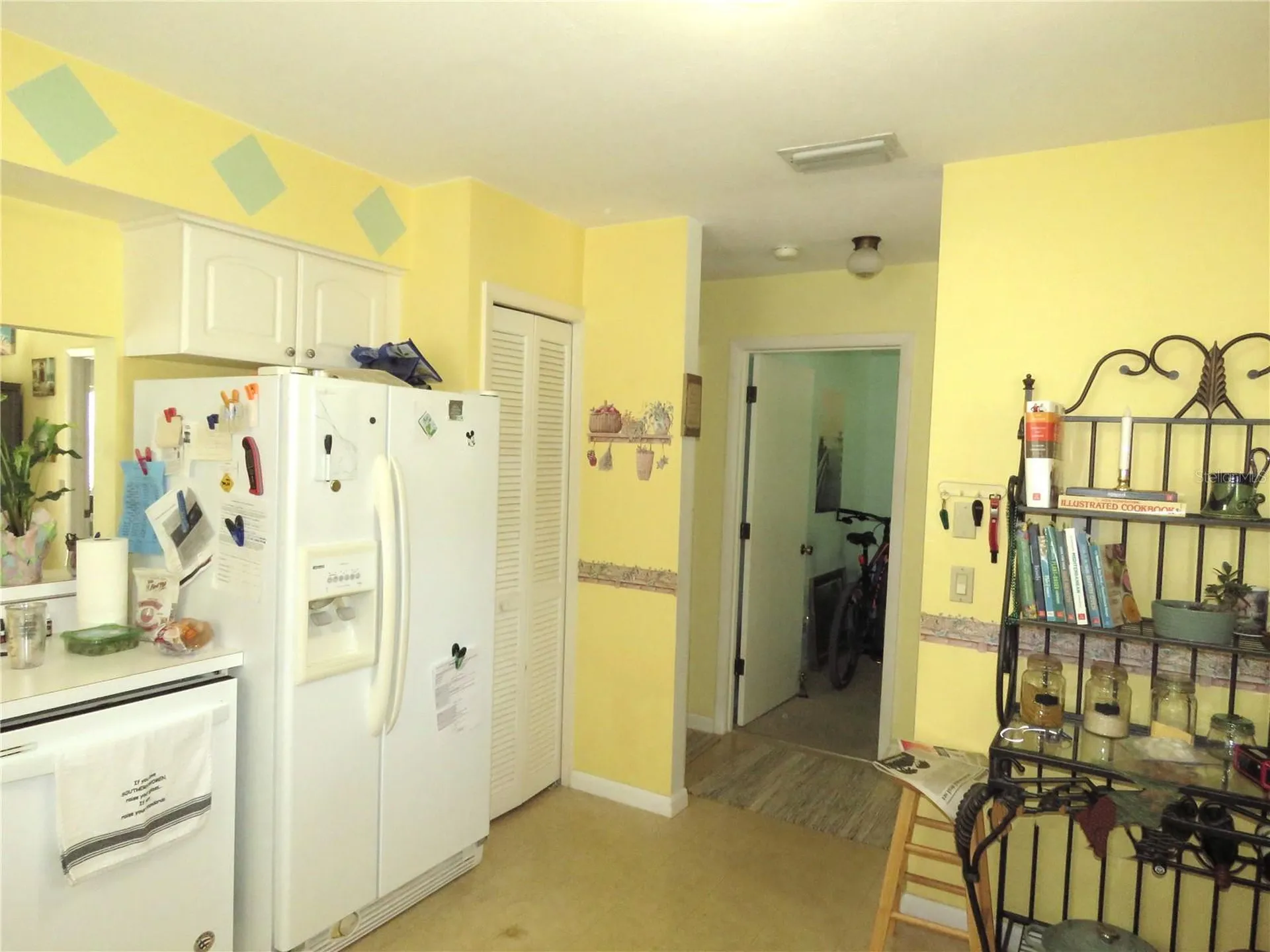 418 Narvaezi Street Venice FL 34285