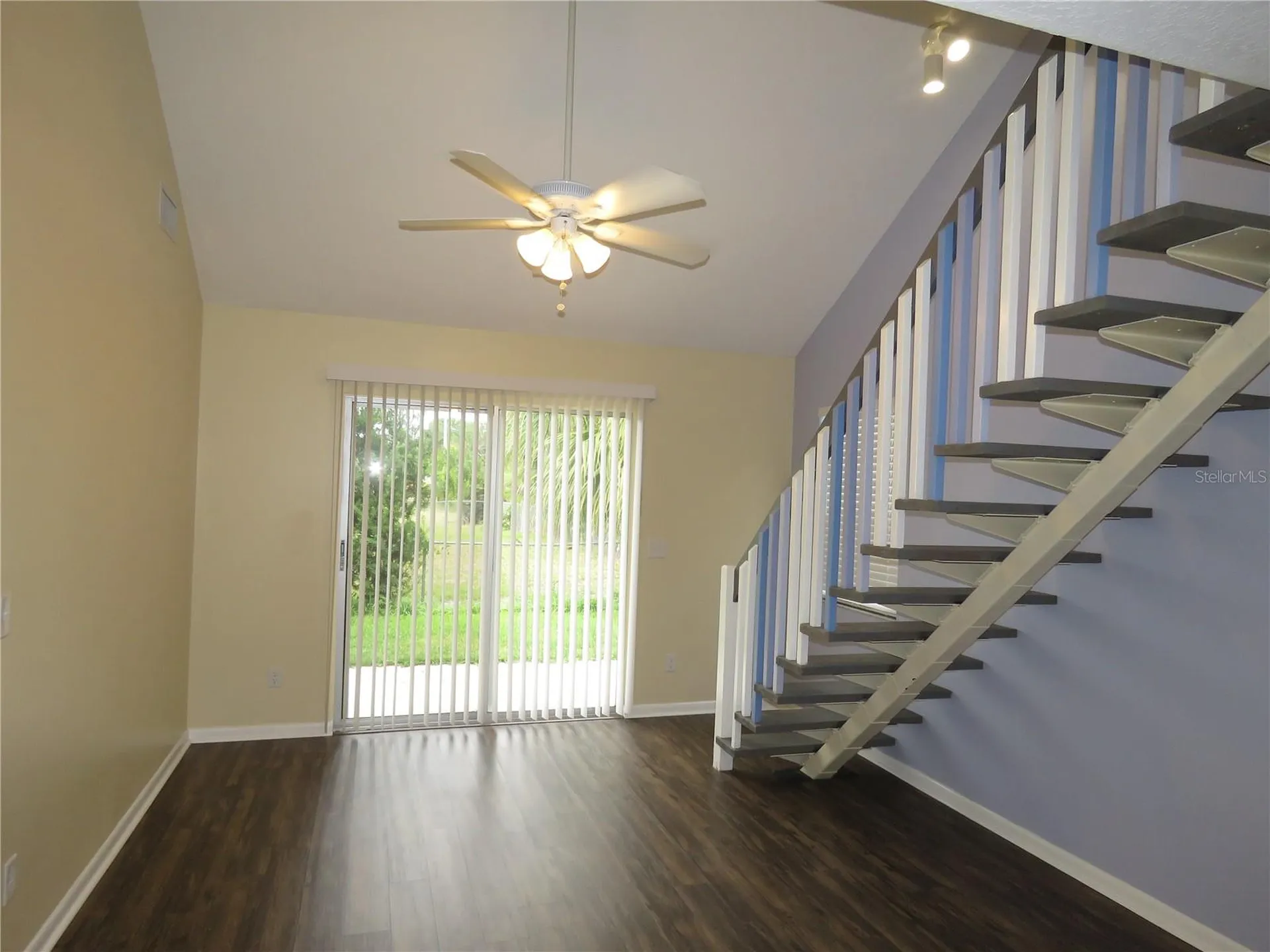 418 Narvaezi Street Venice FL 34285