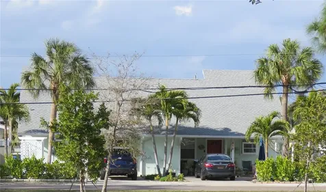 418 Narvaezi Street Venice FL 34285