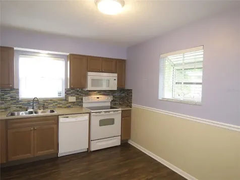418 Narvaezi Street Venice FL 34285