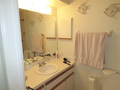 418 Narvaezi Street Venice FL 34285