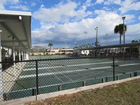 418 Narvaezi Street Venice FL 34285