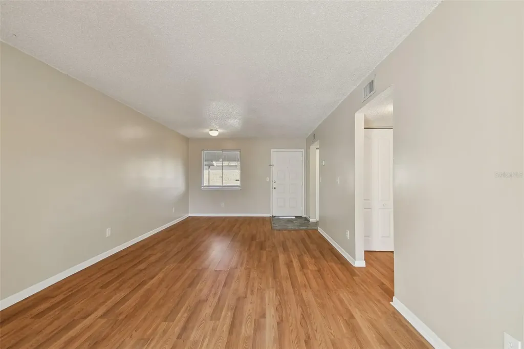 6330 Newtown Circle Tampa FL 33615
