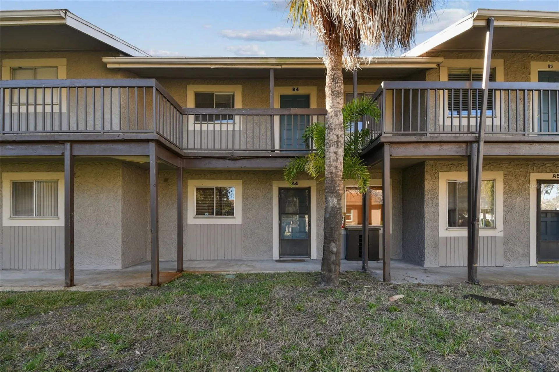 6330 Newtown Circle Tampa FL 33615