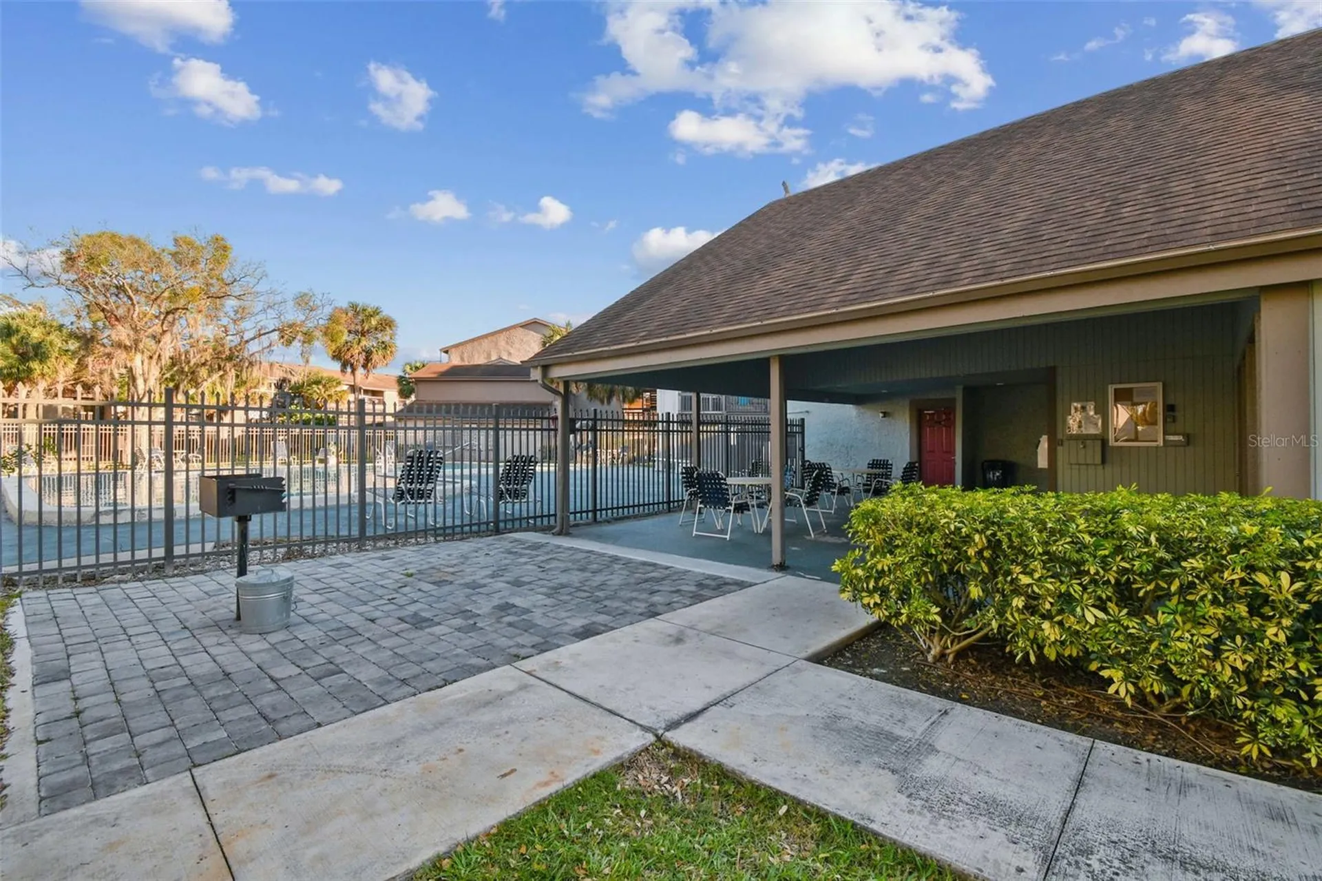 6330 Newtown Circle Tampa FL 33615