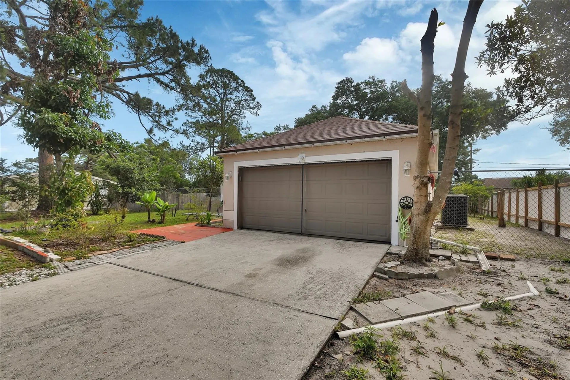 1840 Howland Boulevard Deltona FL 32738