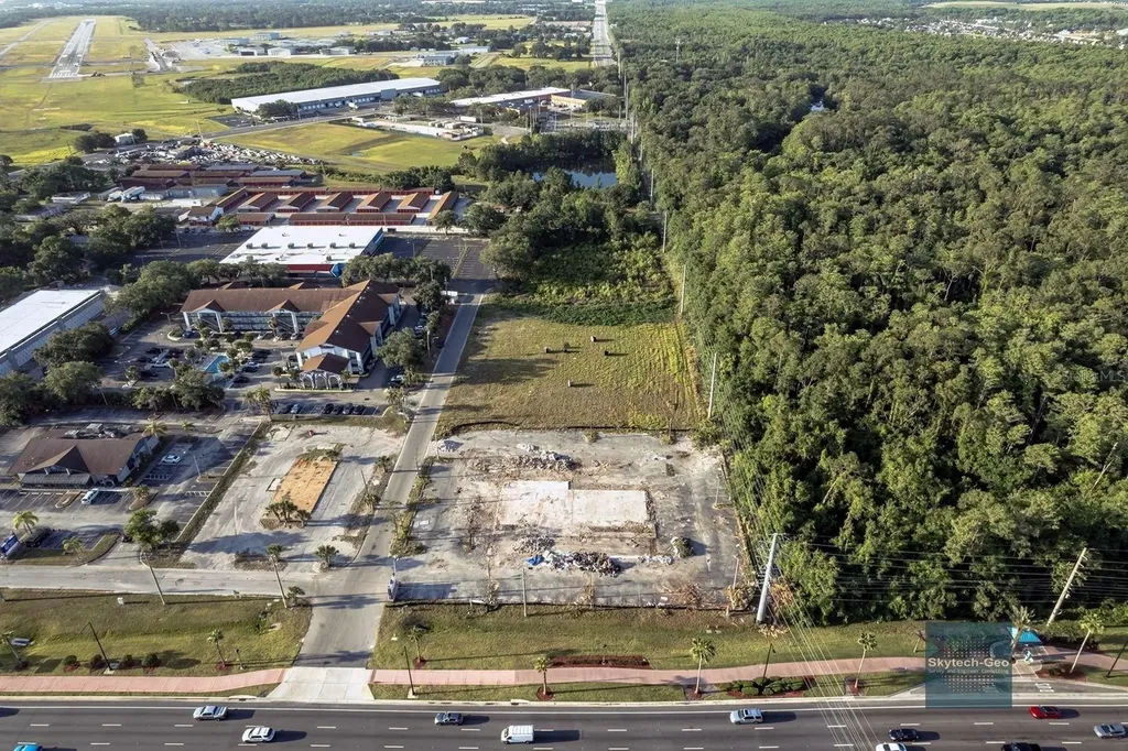 4200 W Vine Street Kissimmee FL 34741