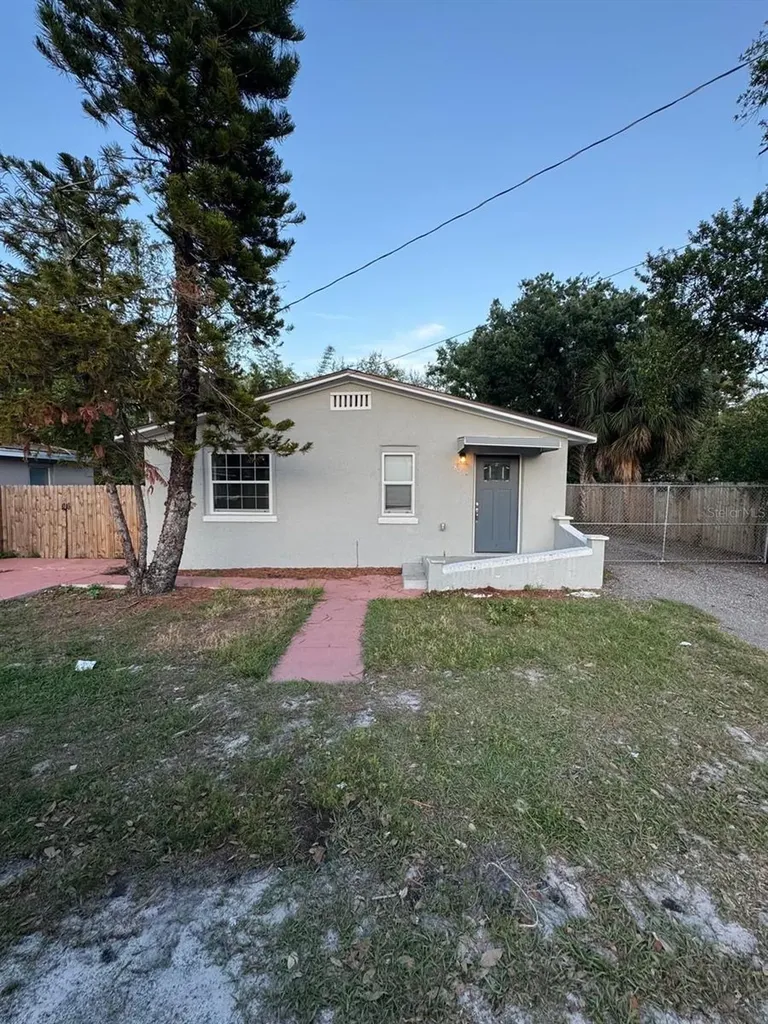 8517 N Highland Avenue Tampa FL 33604