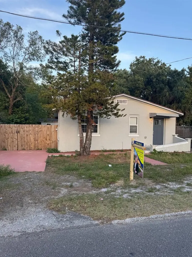 8517 N Highland Avenue Tampa FL 33604