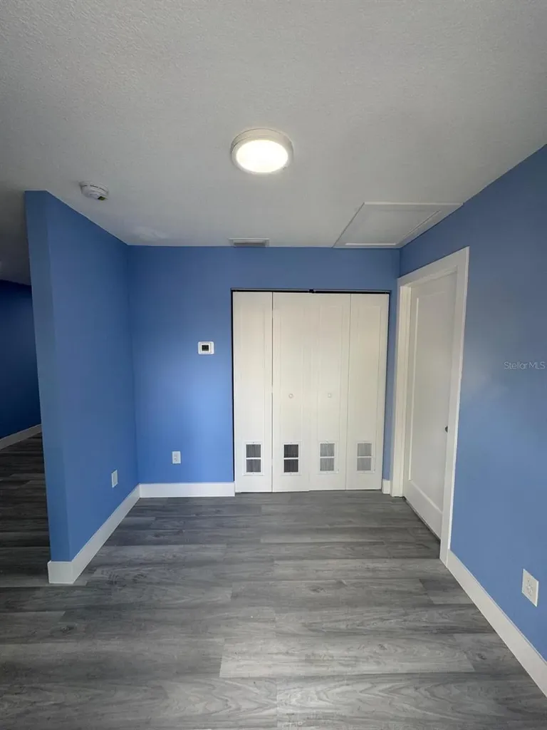 8517 N Highland Avenue Tampa FL 33604