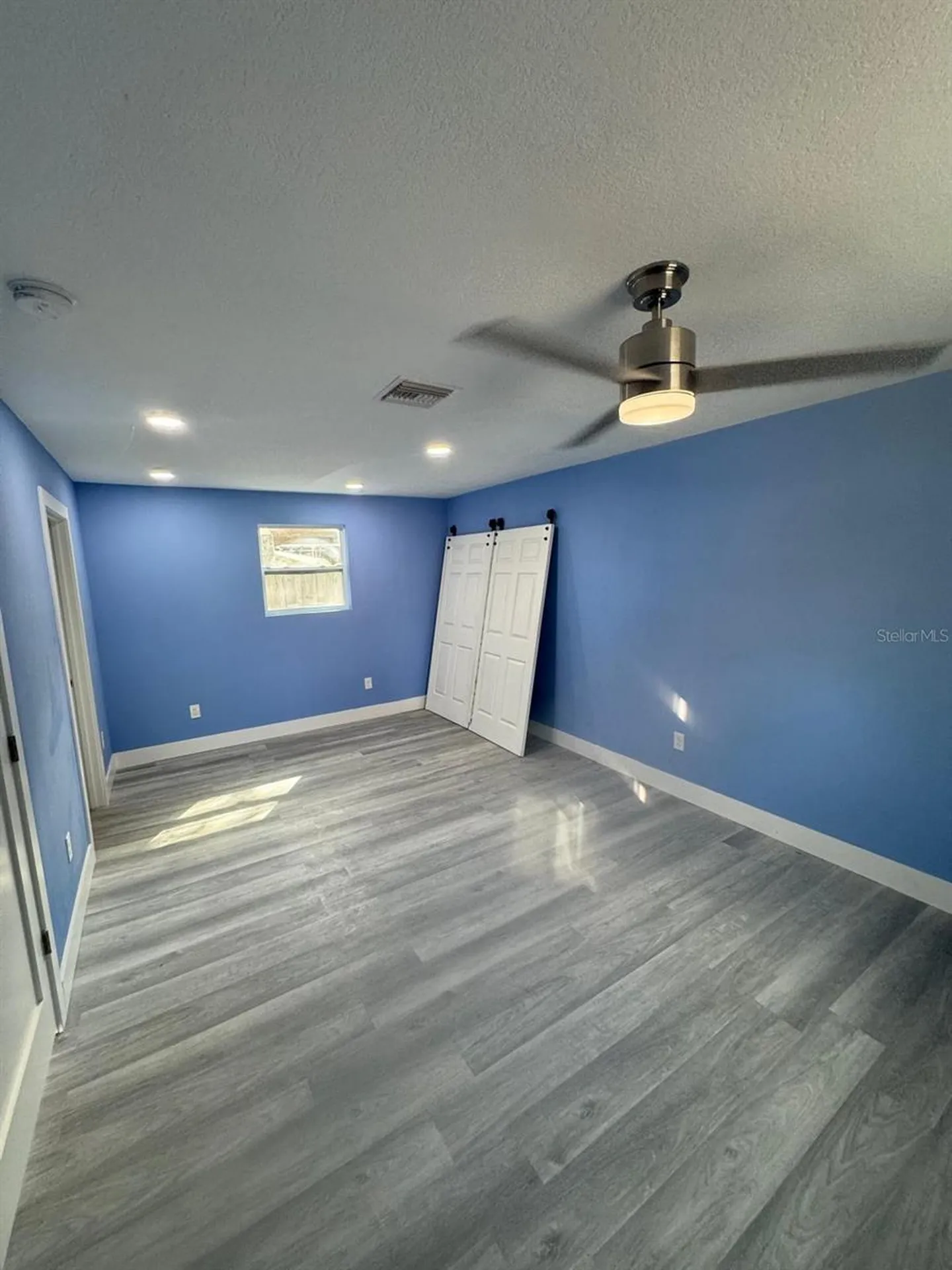 8517 N Highland Avenue Tampa FL 33604