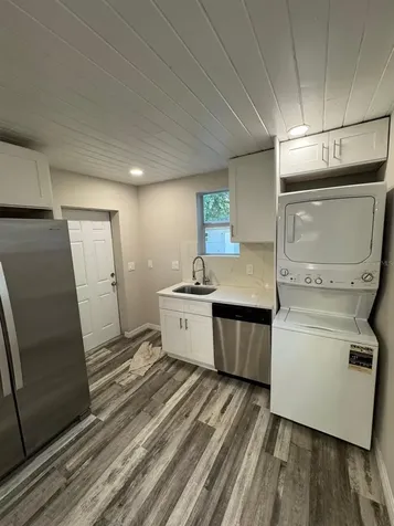 8517 N Highland Avenue Tampa FL 33604
