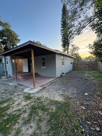 8517 N Highland Avenue Tampa FL 33604