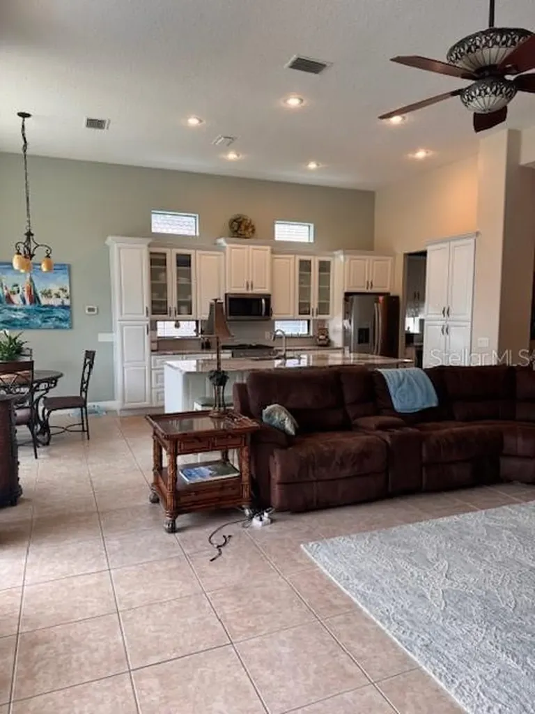 9512 Serra Court Howey In The Hills FL 34737