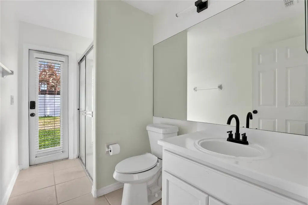 1042 Chamberlin Trail St Cloud FL 34772