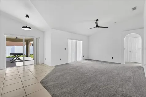 1042 Chamberlin Trail St Cloud FL 34772
