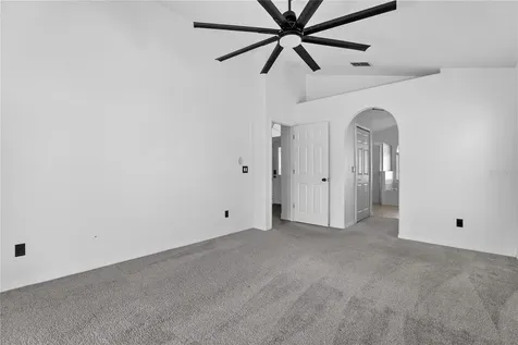 1042 Chamberlin Trail St Cloud FL 34772