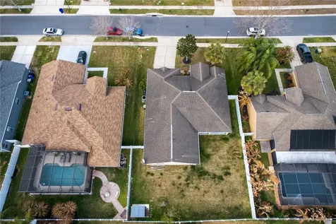 1042 Chamberlin Trail St Cloud FL 34772