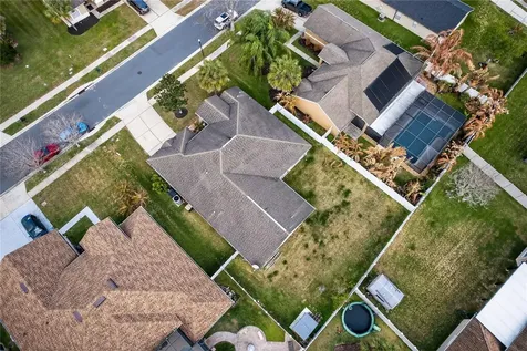 1042 Chamberlin Trail St Cloud FL 34772