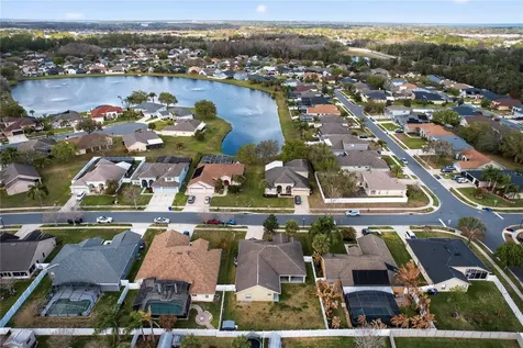 1042 Chamberlin Trail St Cloud FL 34772