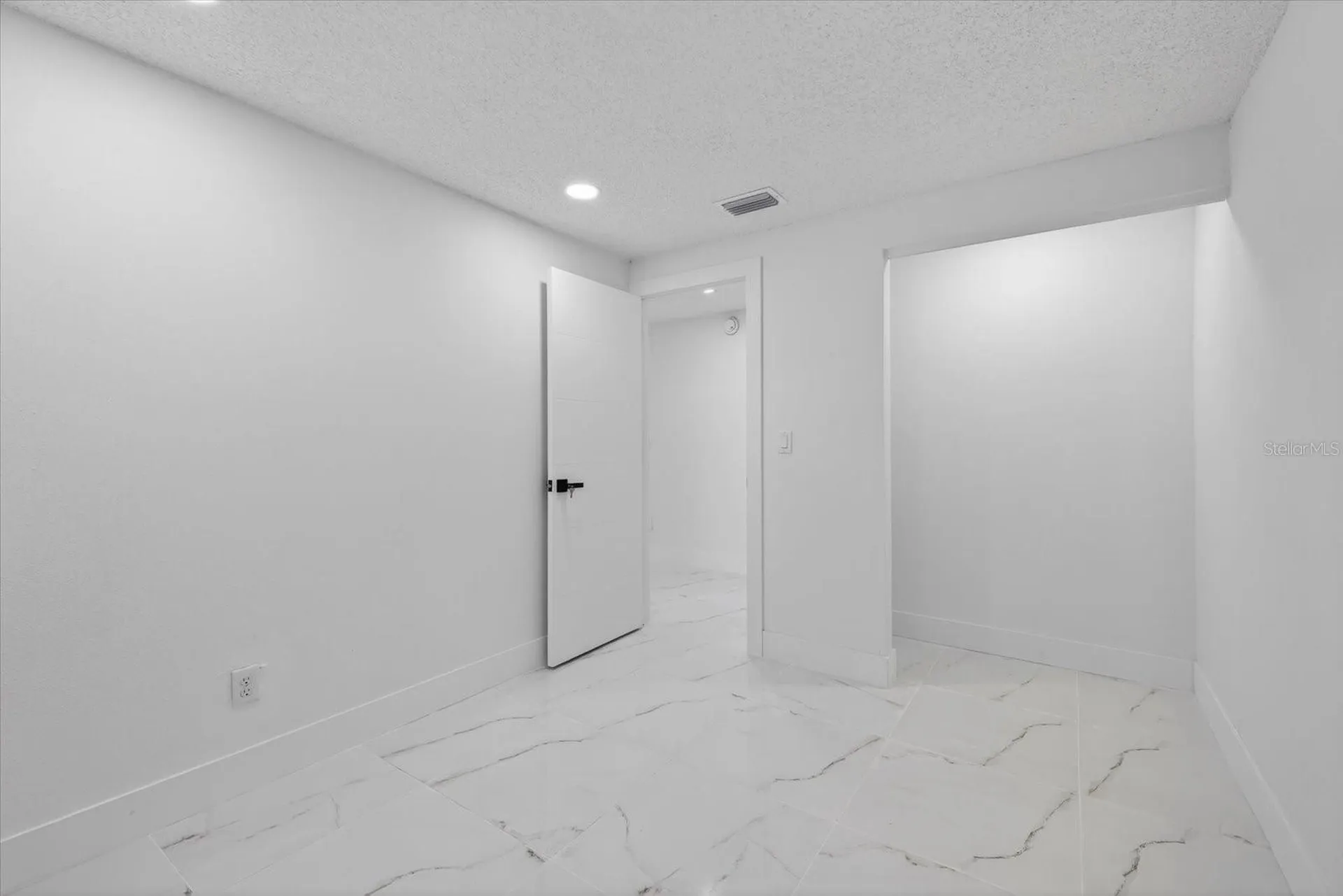 8915 Saboda Court Tampa FL 33634